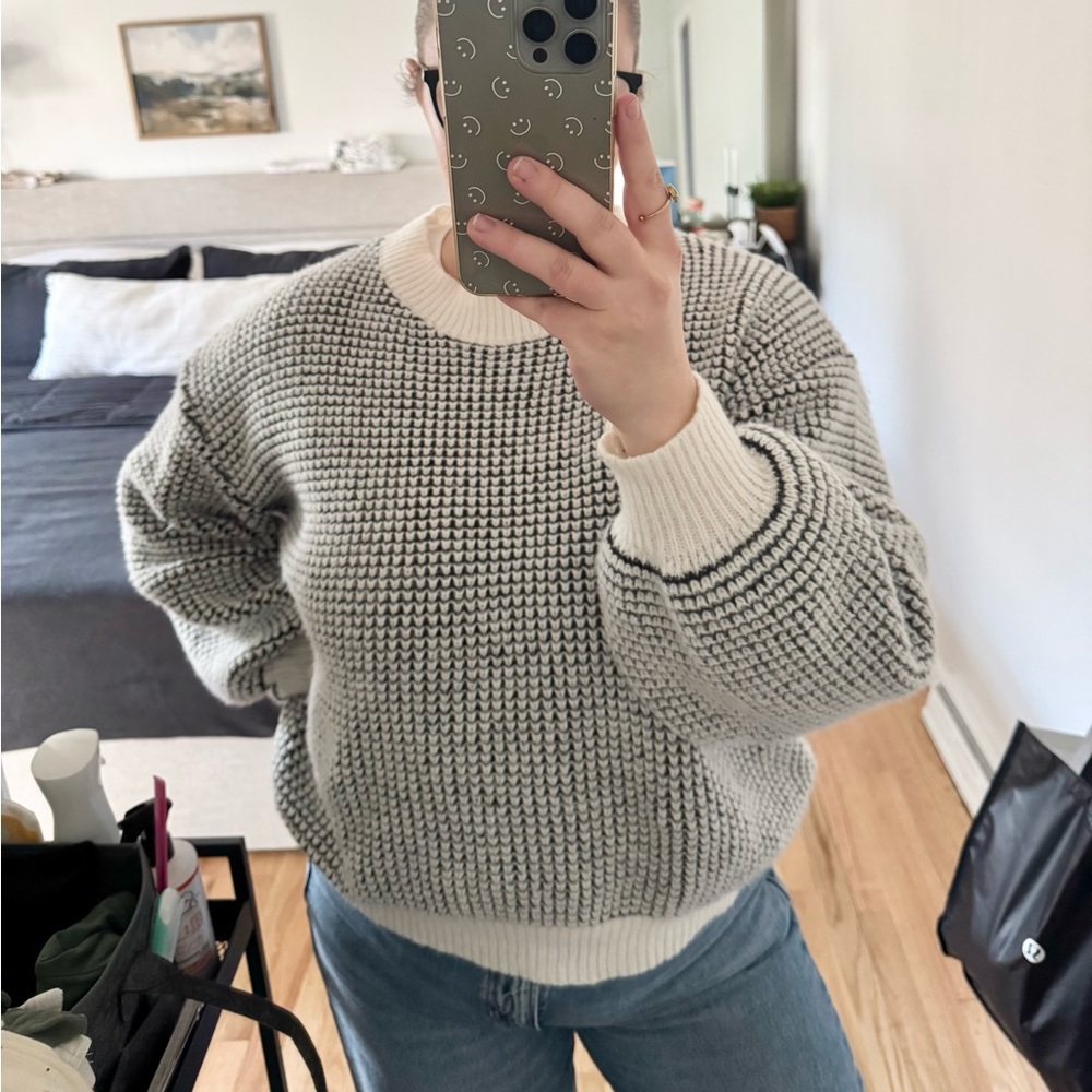 Knit sweater